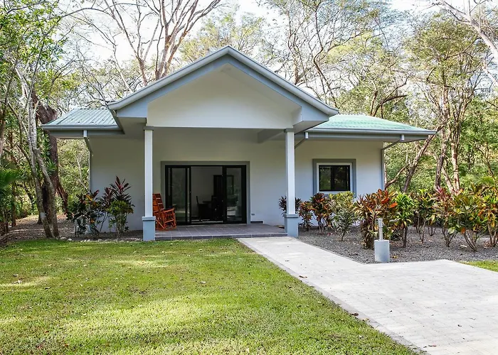 Hidden Palms Villa
